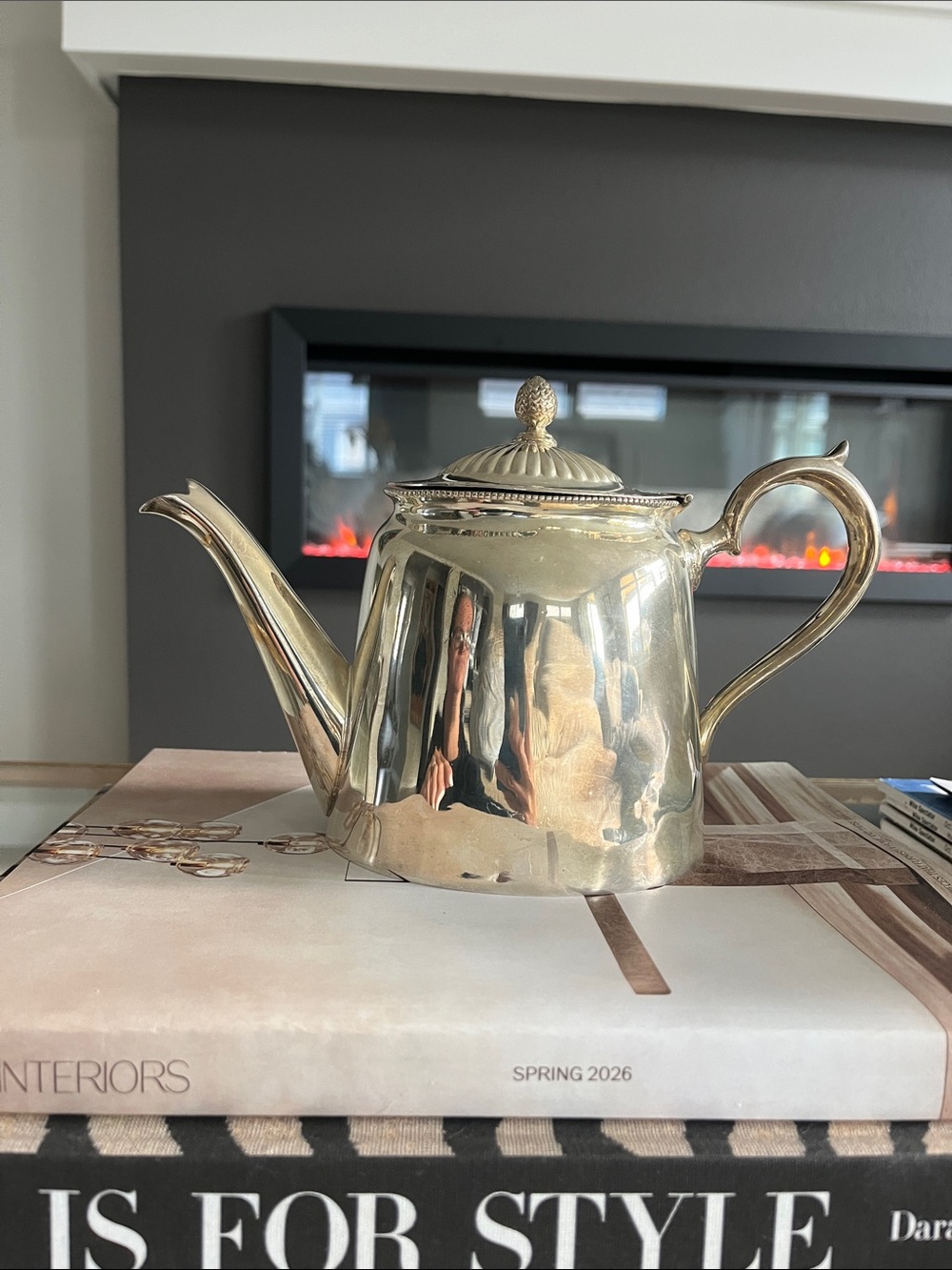 Classic Sheffield Silver Plated Tea Pot - Elegant Serving Piece